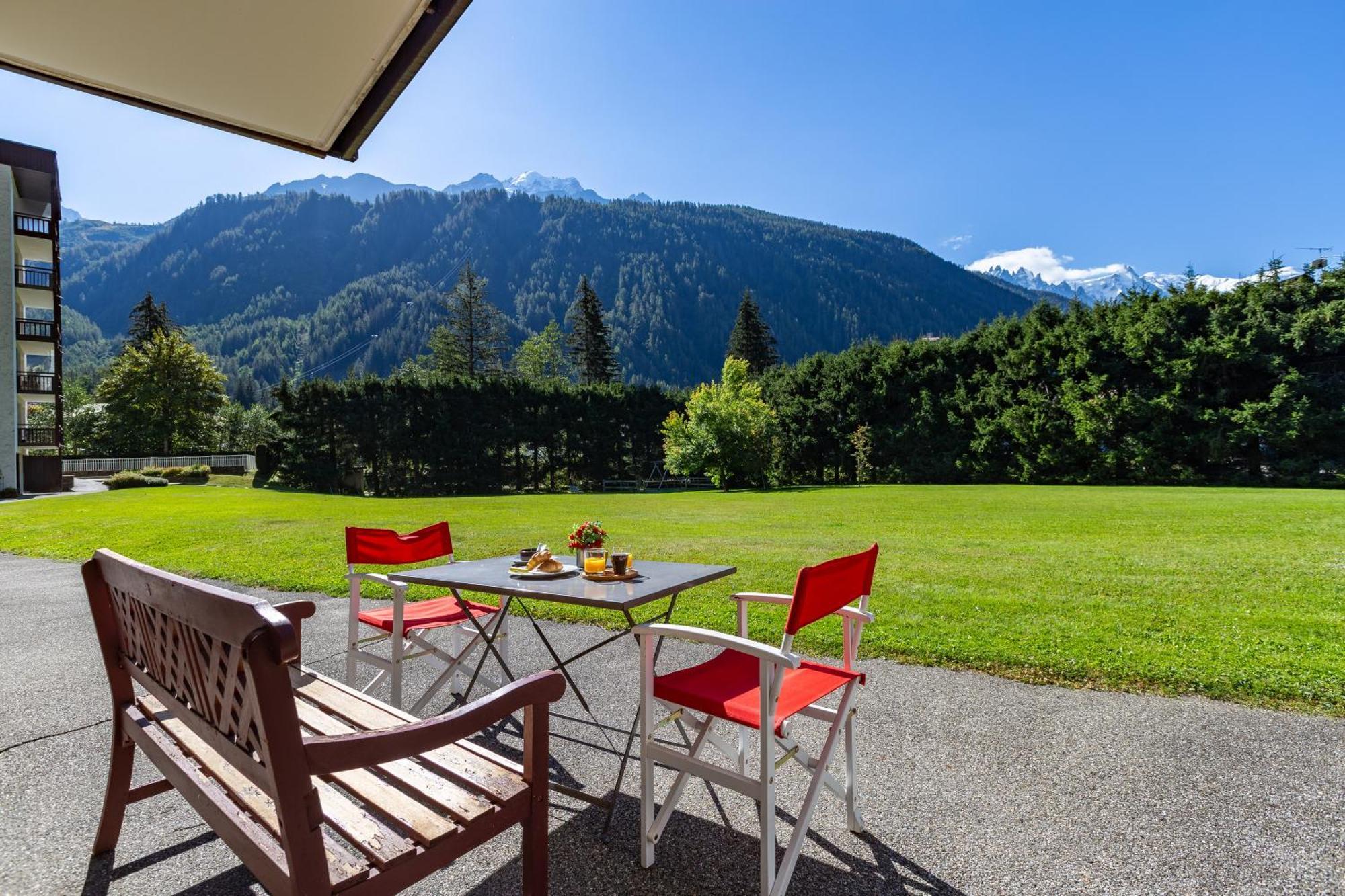 Residence Grands Montets 133 Ski In-Ski Out - Happy Rentals Chamonix Bagian luar foto